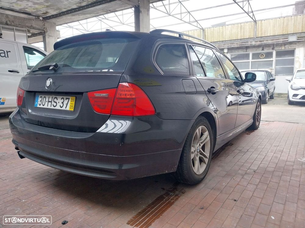 BMW 318 d Navigation - 10