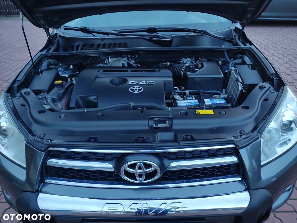 Toyota RAV4 2.2 D-4D Sol Platinium NAVI - 19