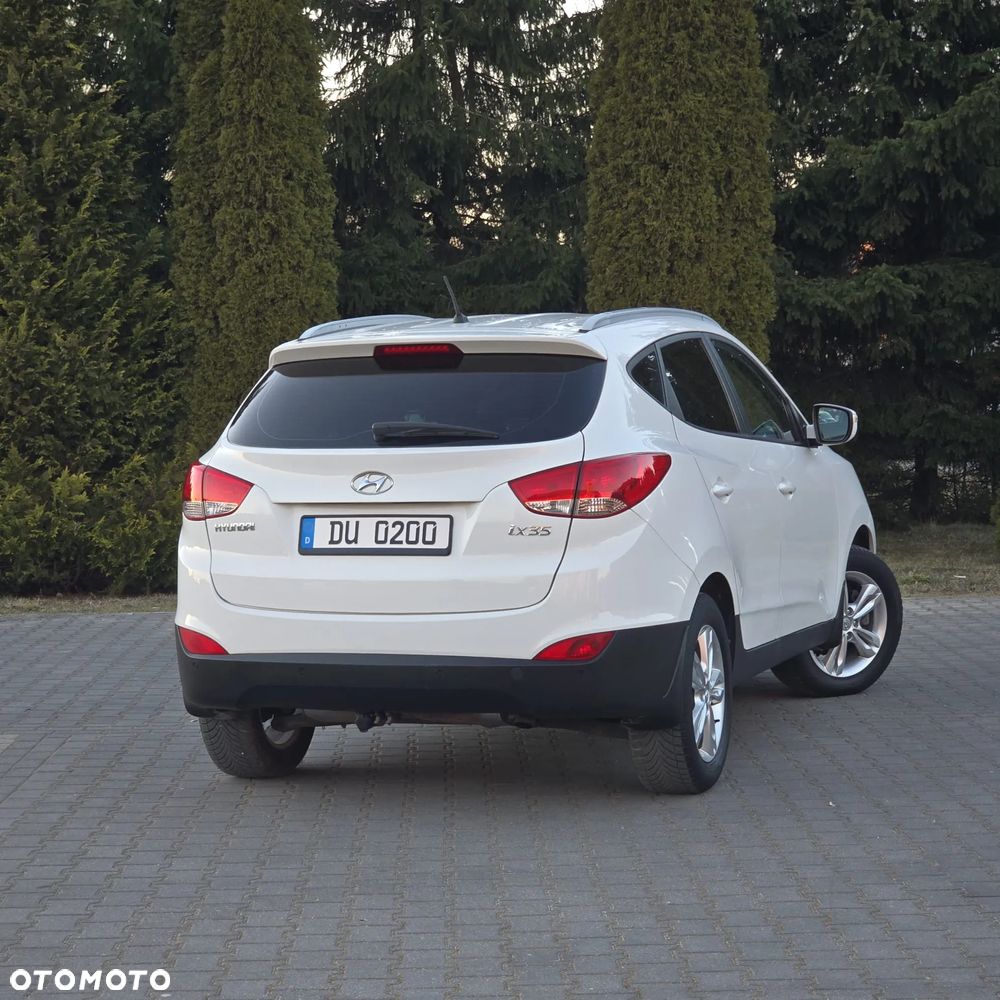 Hyundai ix35 - 23