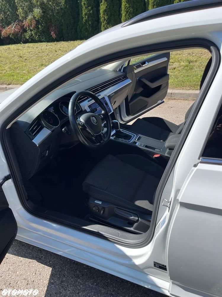 Volkswagen Passat 1.6 TDI (BlueMotion Technology) DSG Trendline - 5
