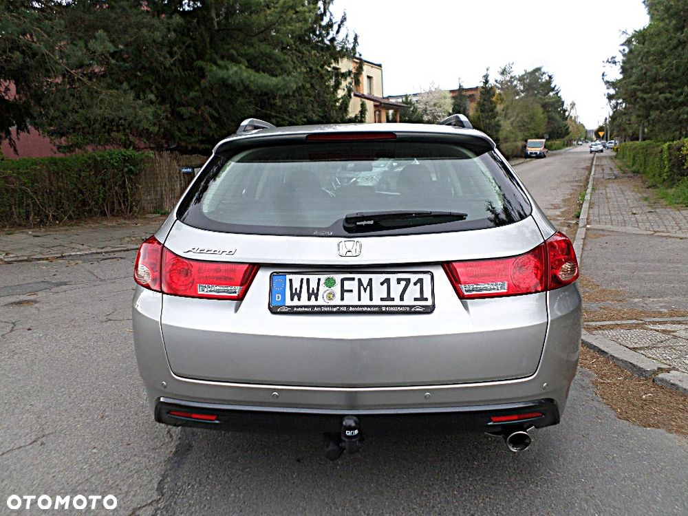 Honda Accord 2.0 Elegance Advantage - 27