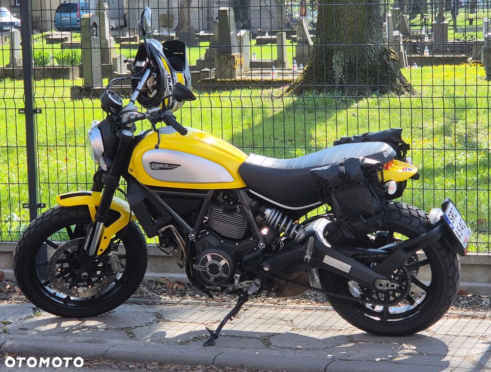 Ducati Scrambler - 1