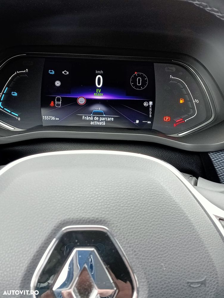 Renault Arkana E-TECH 145 Evolution - 8