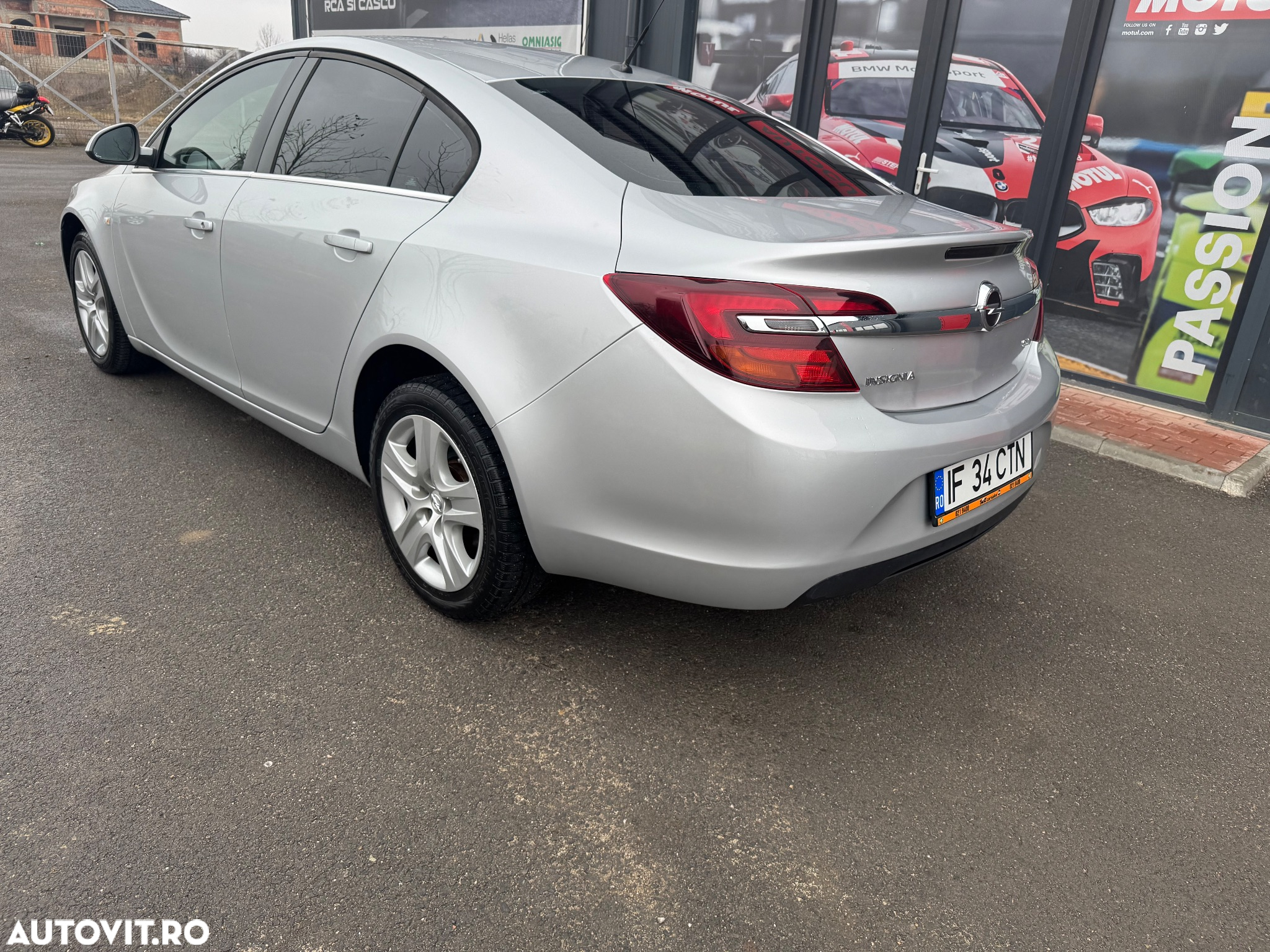 Opel Insignia - 6