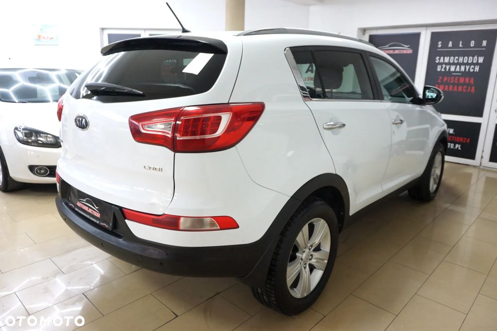 Kia Sportage 1.7 CRDI 2WD Attract - 11