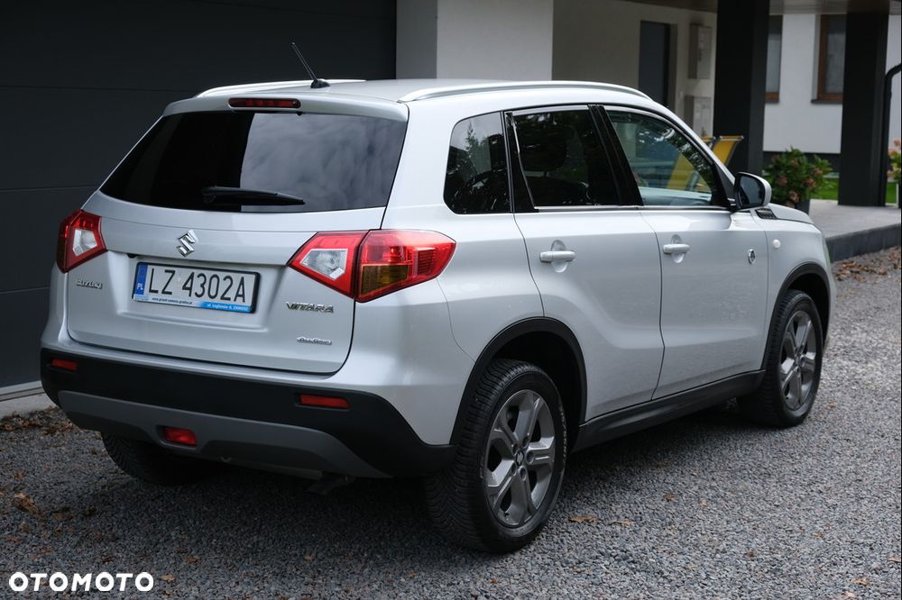 Suzuki Vitara 1.6 DDiS (4x4) Allgrip Comfort - 11