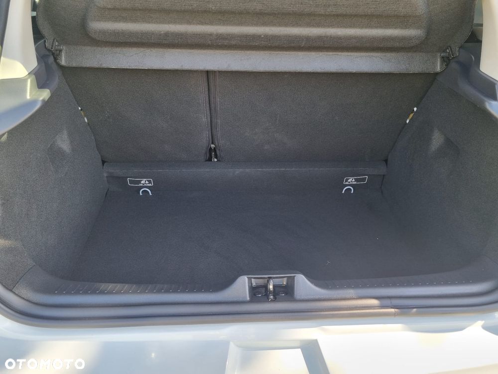 Renault Clio 1.2 16V 75 Life - 33