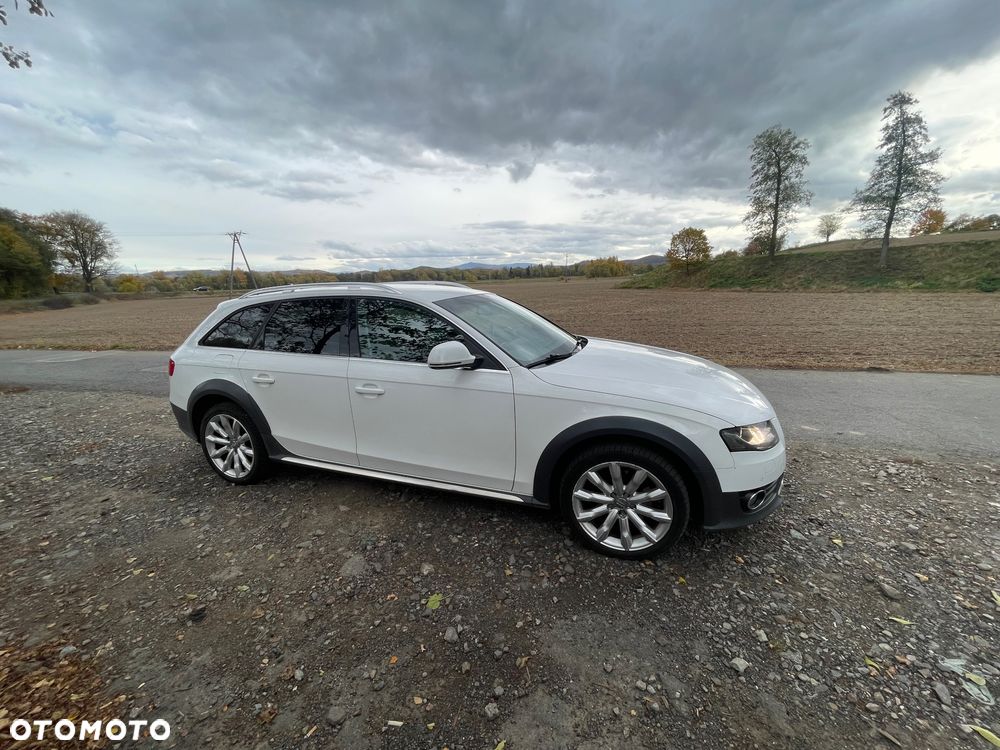 Audi A4 Allroad 2.0 TDI Quattro - 6