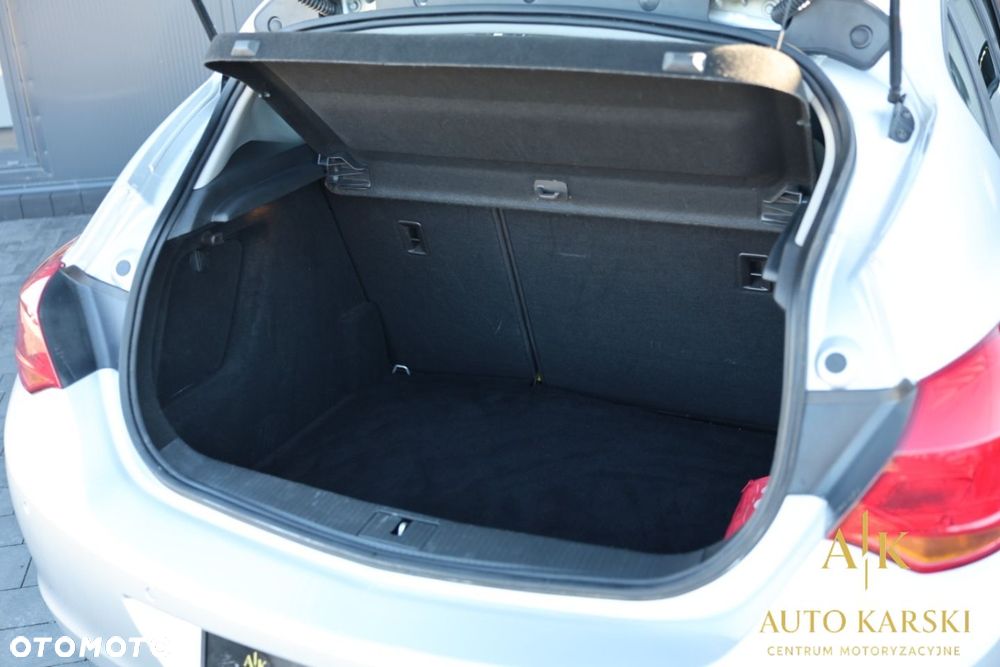 Opel Astra - 34