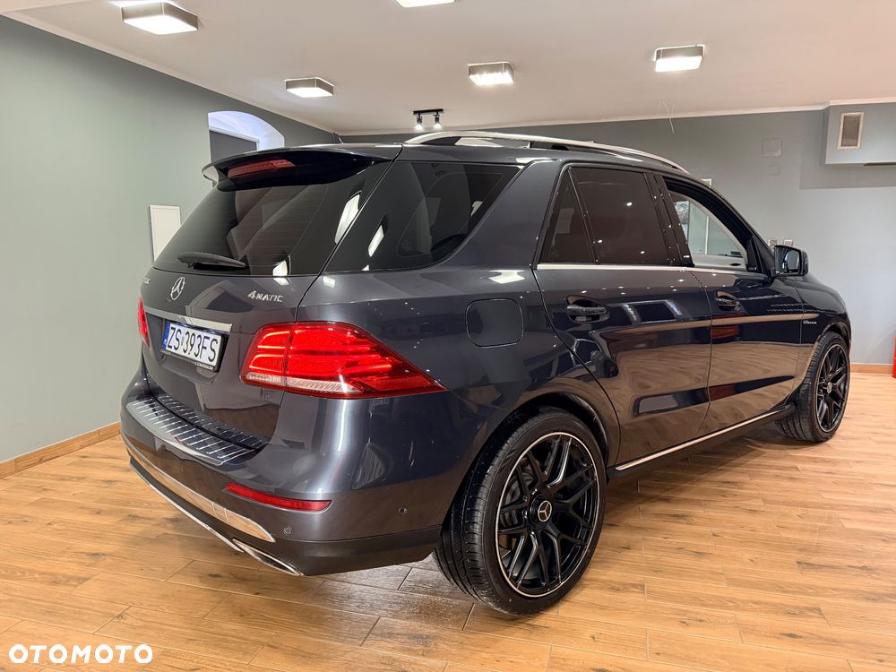 Mercedes-Benz GLE 500 4-Matic 9G-TRONIC - 22