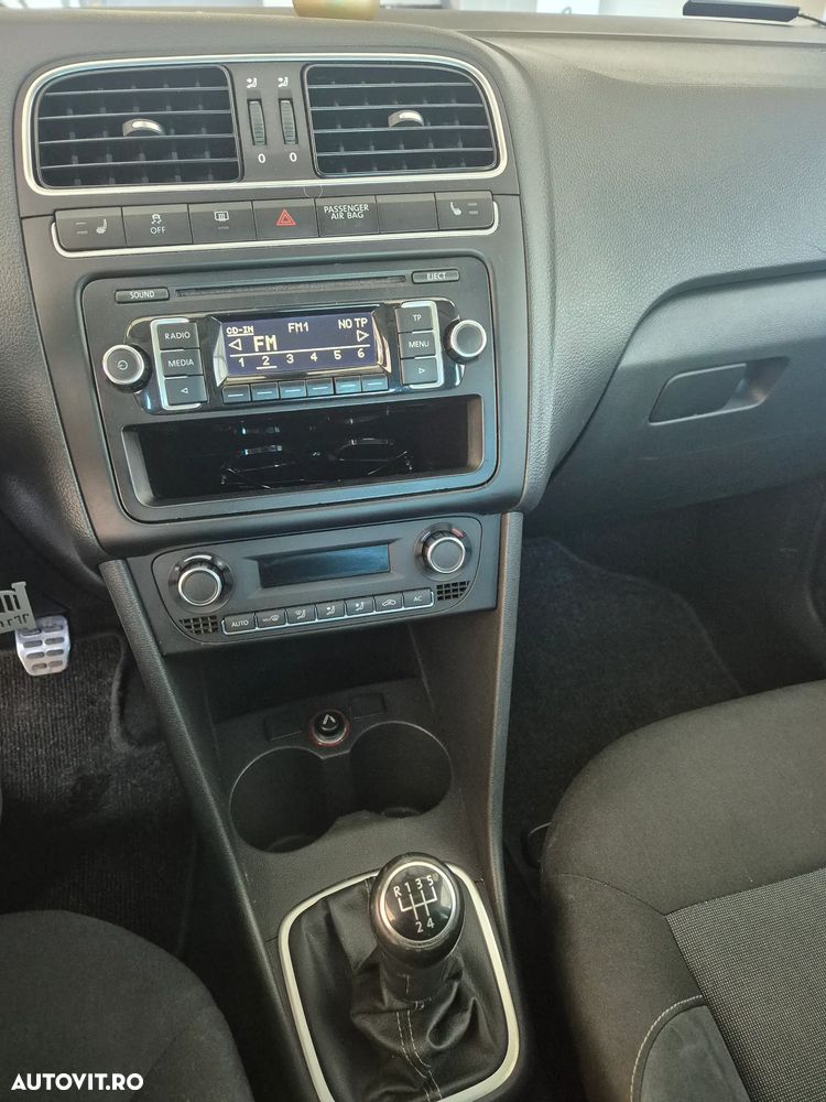 Volkswagen Polo 1.6 TDI CR DPF Highline - 7