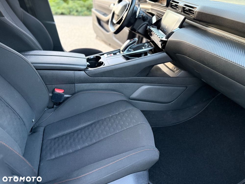 Peugeot 508 BlueHDi 130 EAT8 Active Pack - 29