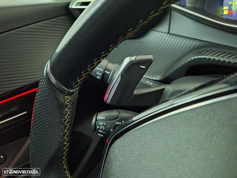 Peugeot 208 1.2 PureTech GT Line EAT8 - 27