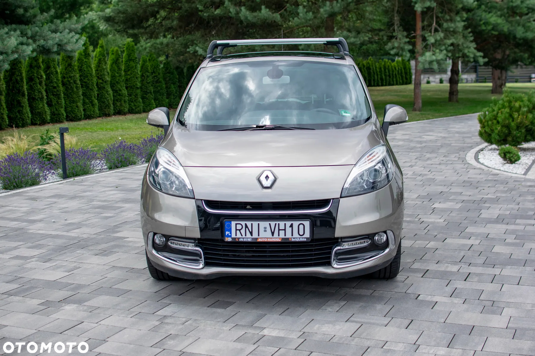 Renault Scenic - 12