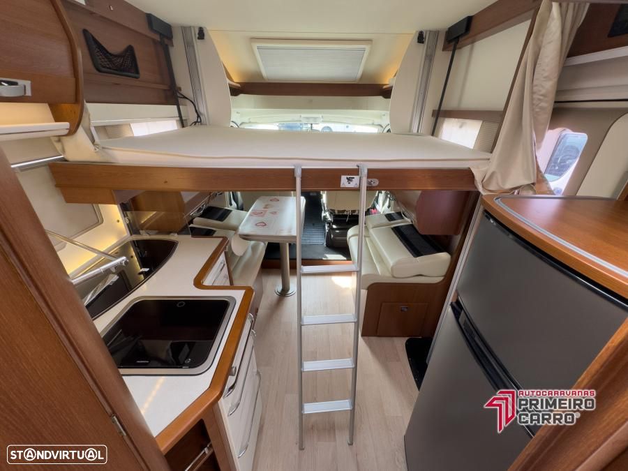 Rapido Serie 6F 696 FF Premium c.central e basculante - 3