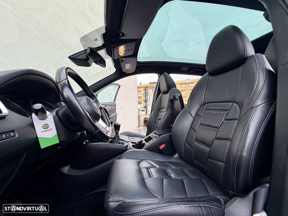 Nissan Qashqai 1.2 DIG-T Tekna Premium S Alcantara - 37