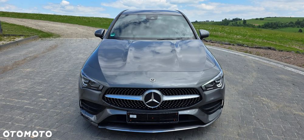 Mercedes-Benz CLA 200 d 8G-DCT AMG Line - 2