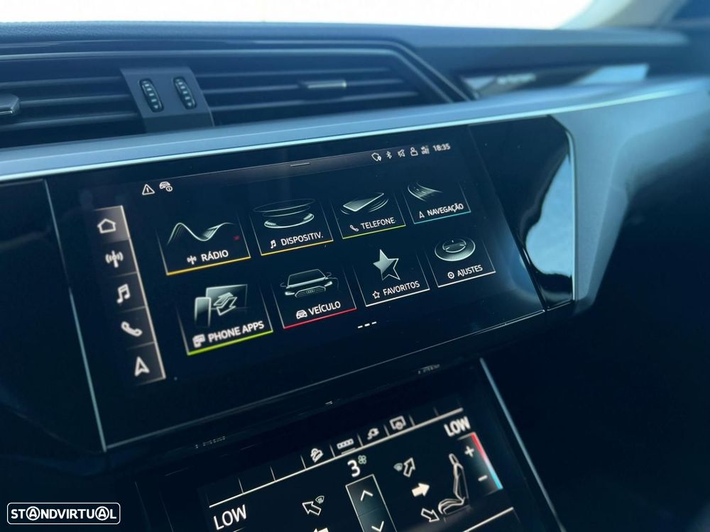 Audi Q8 e-Tron Sportback 55 quattro Advanced - 15