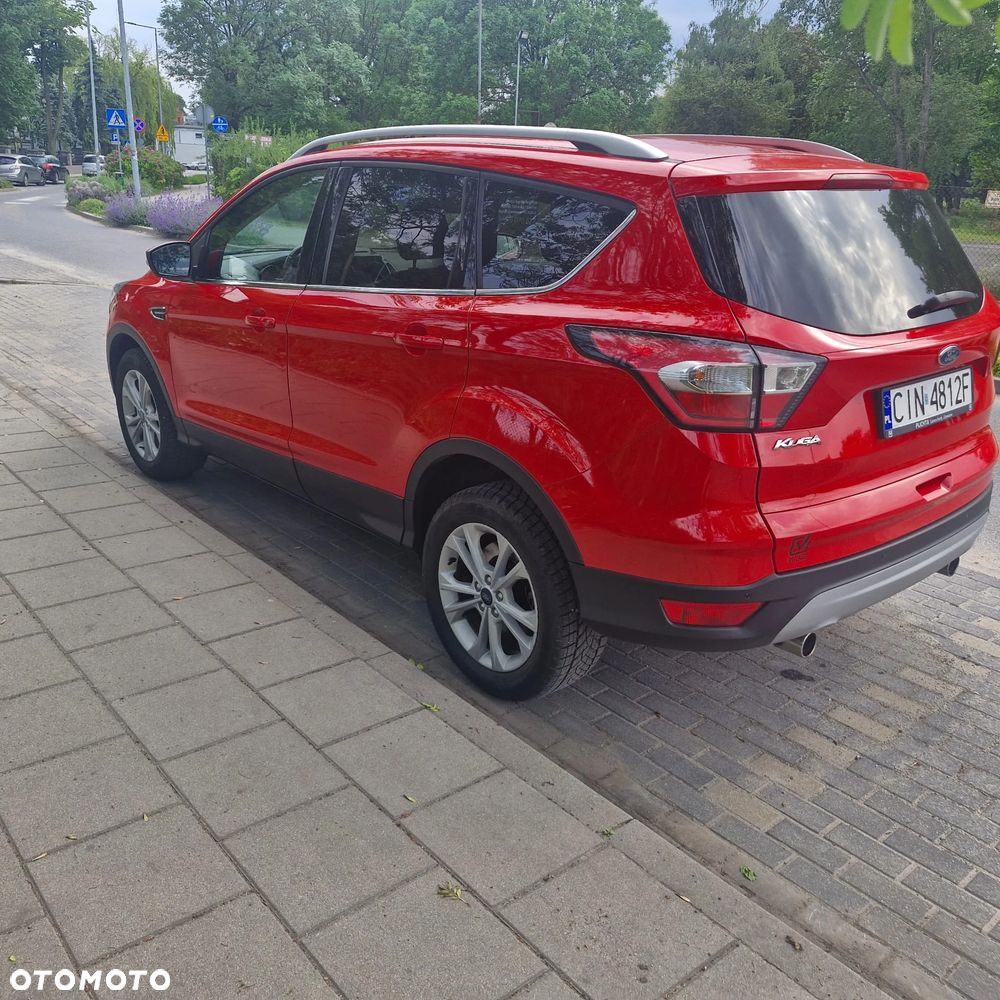 Ford Kuga - 4