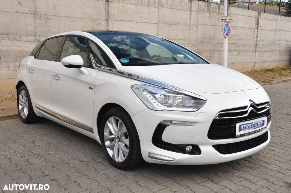 Citroën DS5 Hybrid4 EGS6 SportChic - 3
