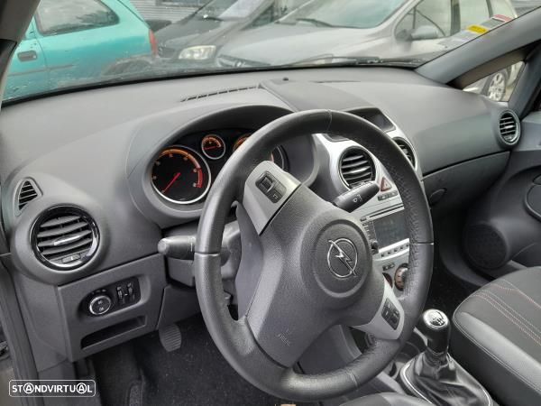 Para Peças Opel Corsa D (S07) - 6