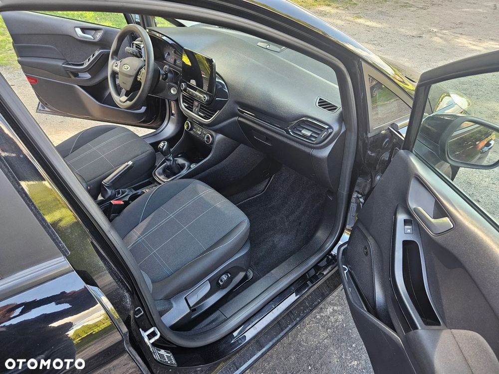 Ford Fiesta 1.1 S&S COOL&CONNECT - 18