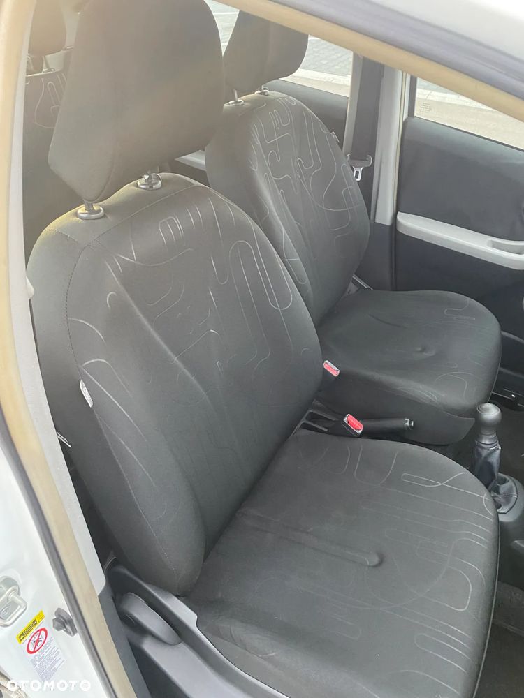 Toyota Yaris 1.0 Terra EU5 - 7
