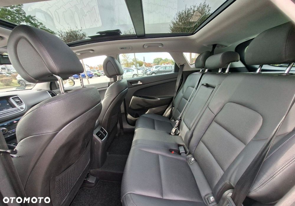 Hyundai Tucson - 24