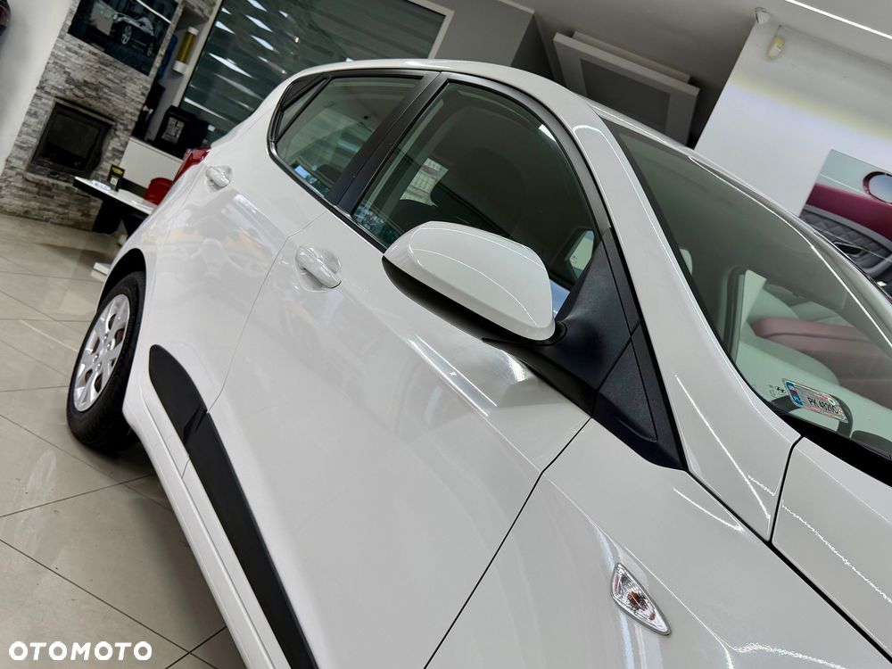 Hyundai i10 1.0 BlueDrive Premium - 21