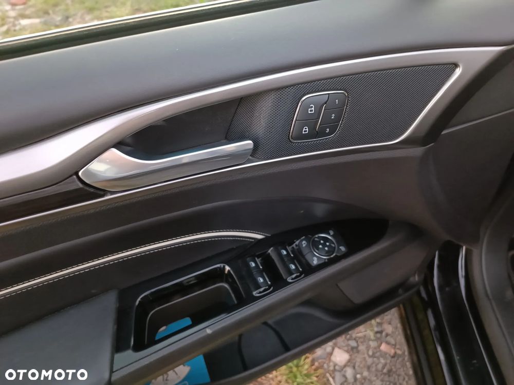 Ford Mondeo 2.0 EcoBlue Vignale AWD - 16