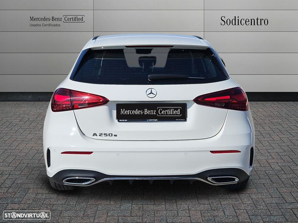 Mercedes-Benz A 250 e - 7