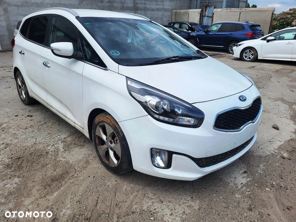 Kia Carens 1.7 CRDi S
