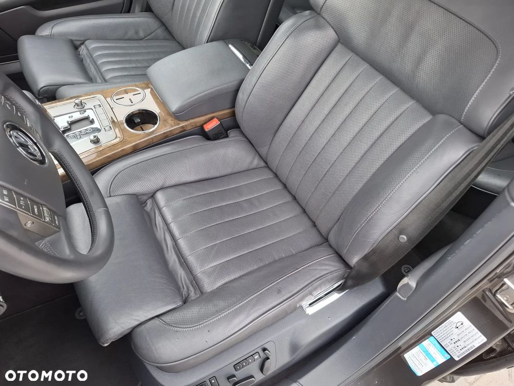Volkswagen Phaeton 3.0 V6 TDI DPF 4MOTION Automatik (4 Sitzer) - 29