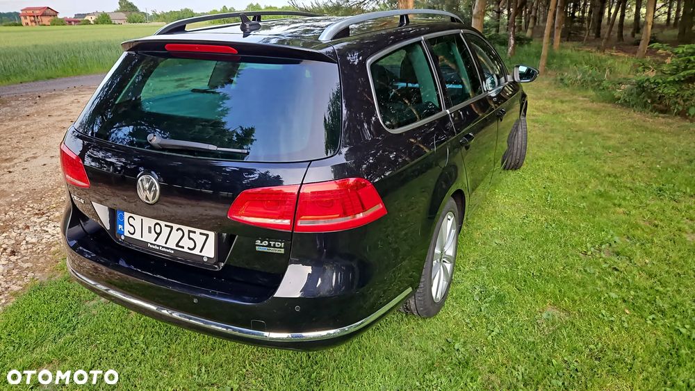 Volkswagen Passat 2.0 Blue TDI SCR Highline - 4
