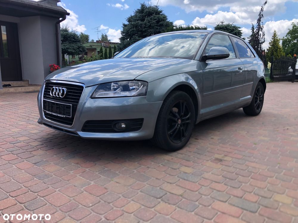 Audi A3 3-drzwiowe 1.6 Ambiente - 4