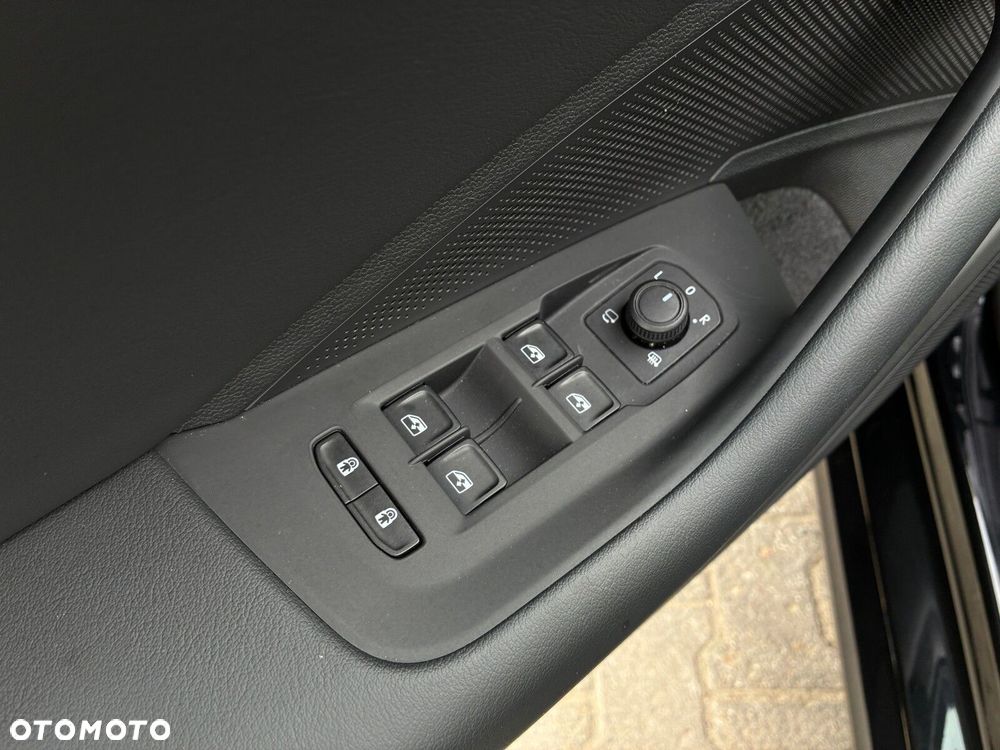 Volkswagen Passat - 27