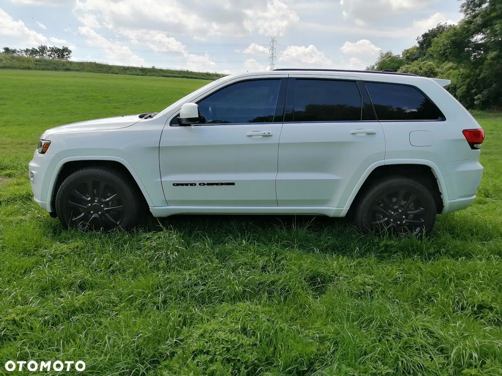 Jeep Grand Cherokee 3.6 V6 Laredo - 2