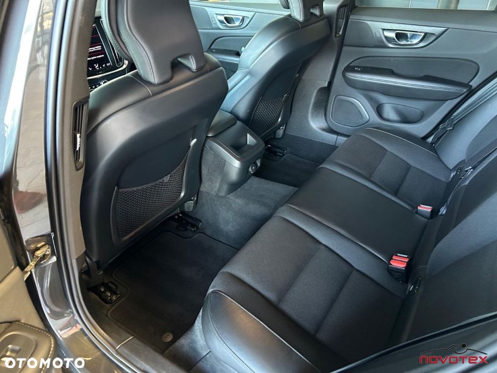 Volvo V60 - 19