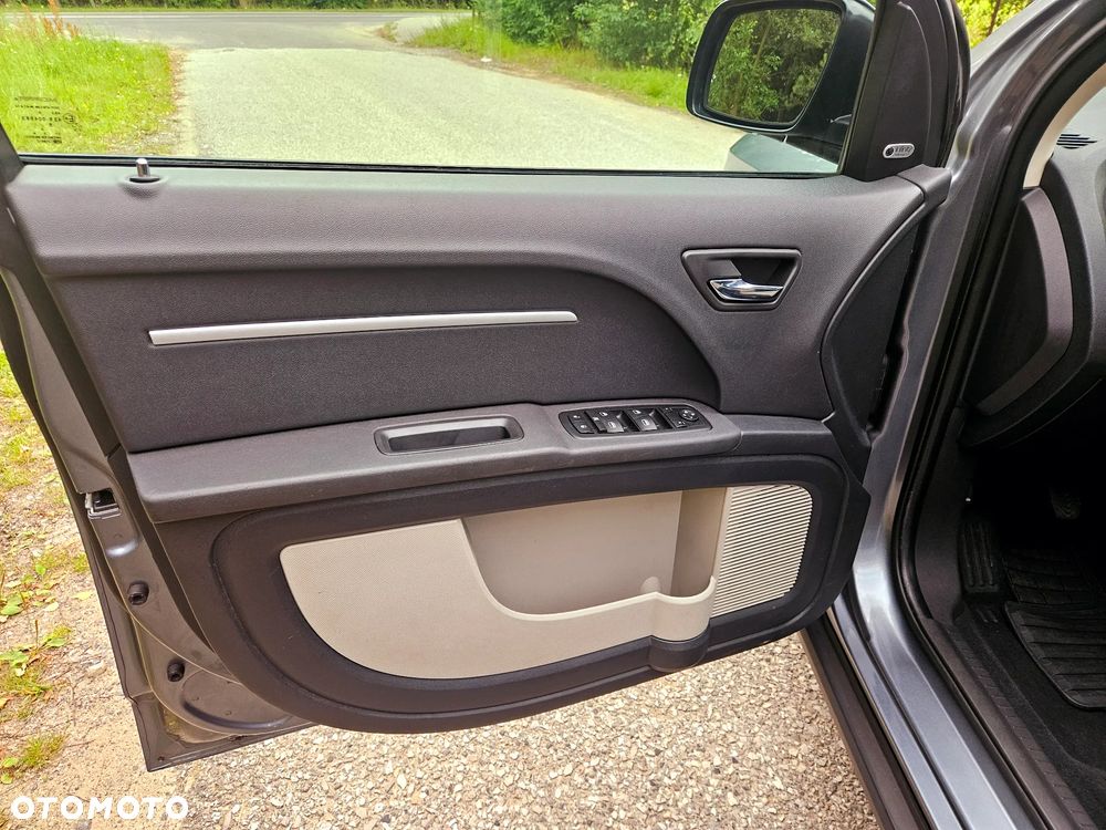 Dodge Journey 2.0 CRD SXT - 22