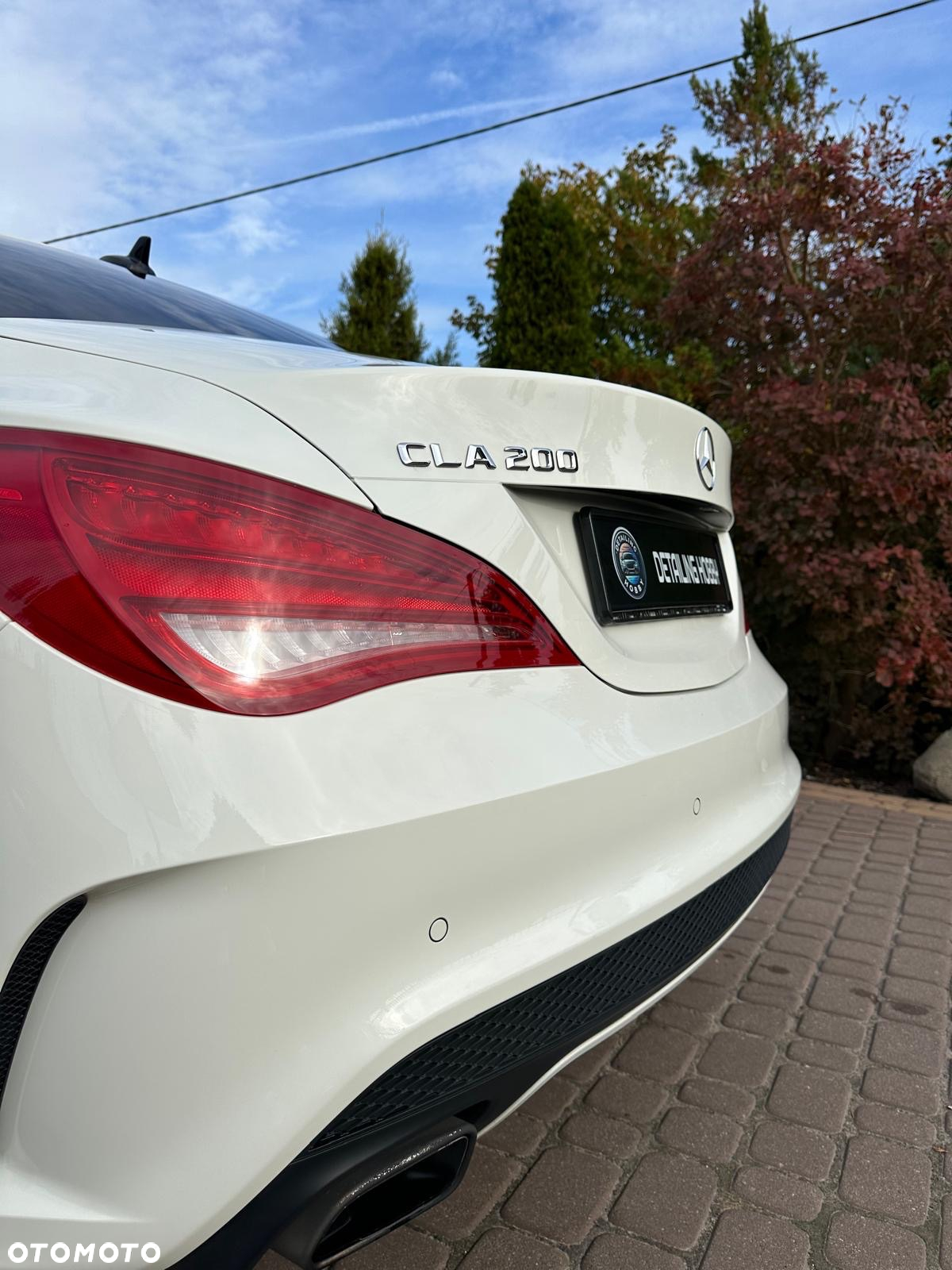 Mercedes-Benz CLA - 10