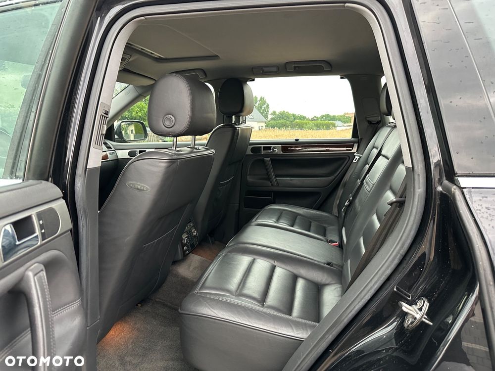 Volkswagen Touareg - 17