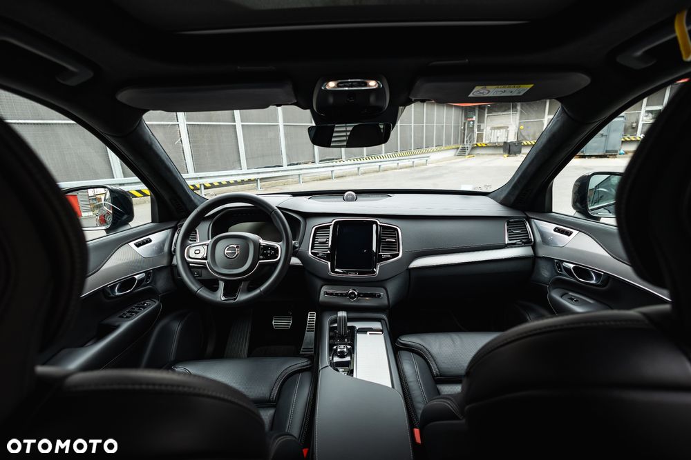 Volvo XC 90 T6 AWD R-Design 7os - 27
