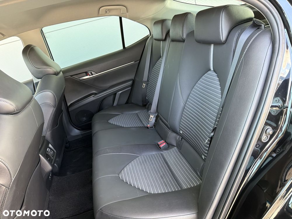 Toyota Camry 2.5 Hybrid Prestige CVT - 10