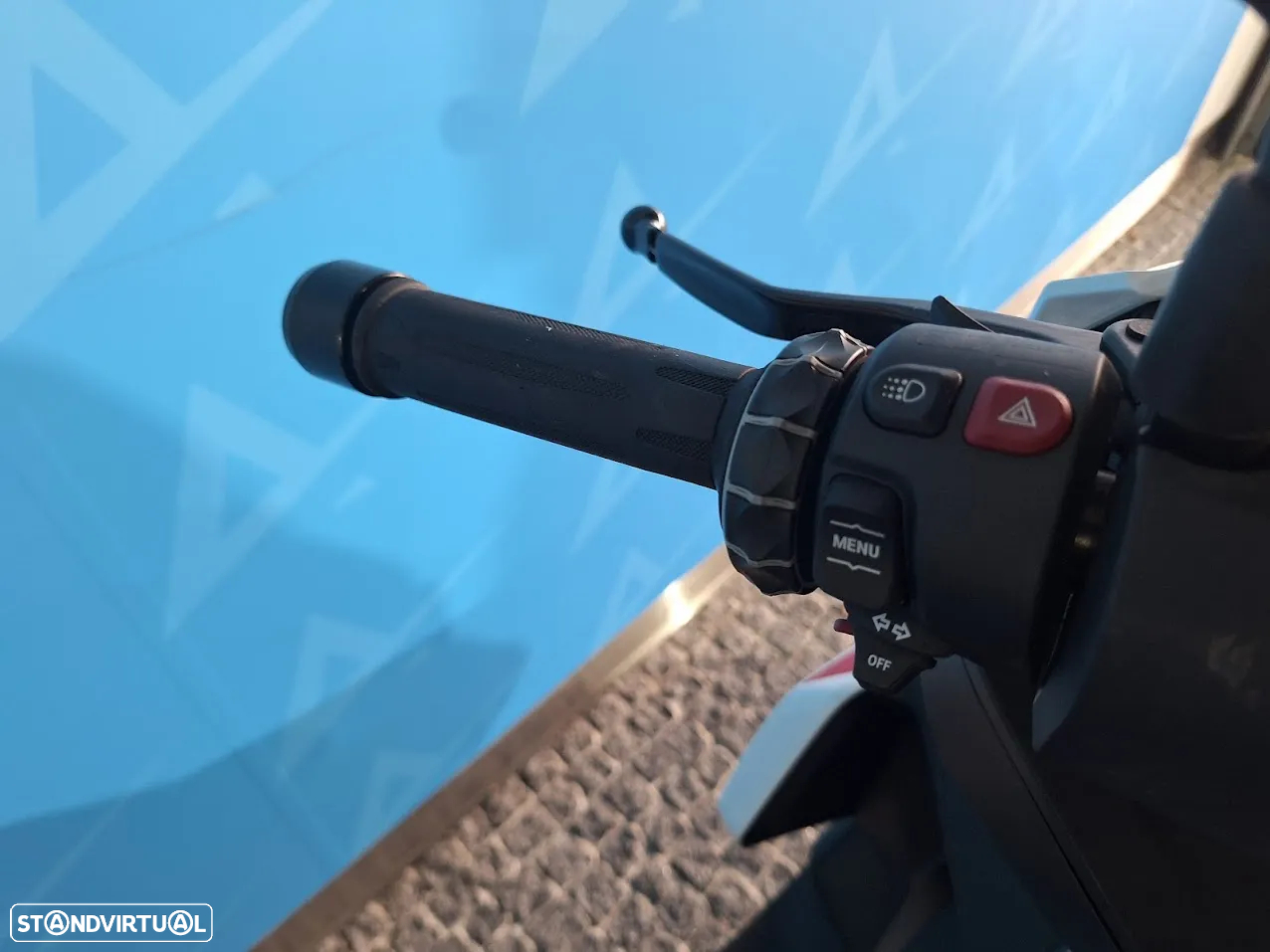 BMW C 400 X - 8