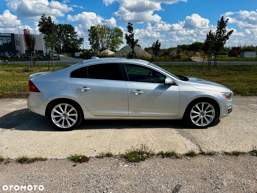 Volvo S60 T5 Geartronic Momentum - 5