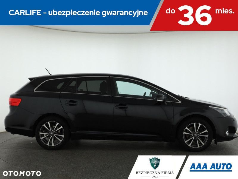 Toyota Avensis - 8