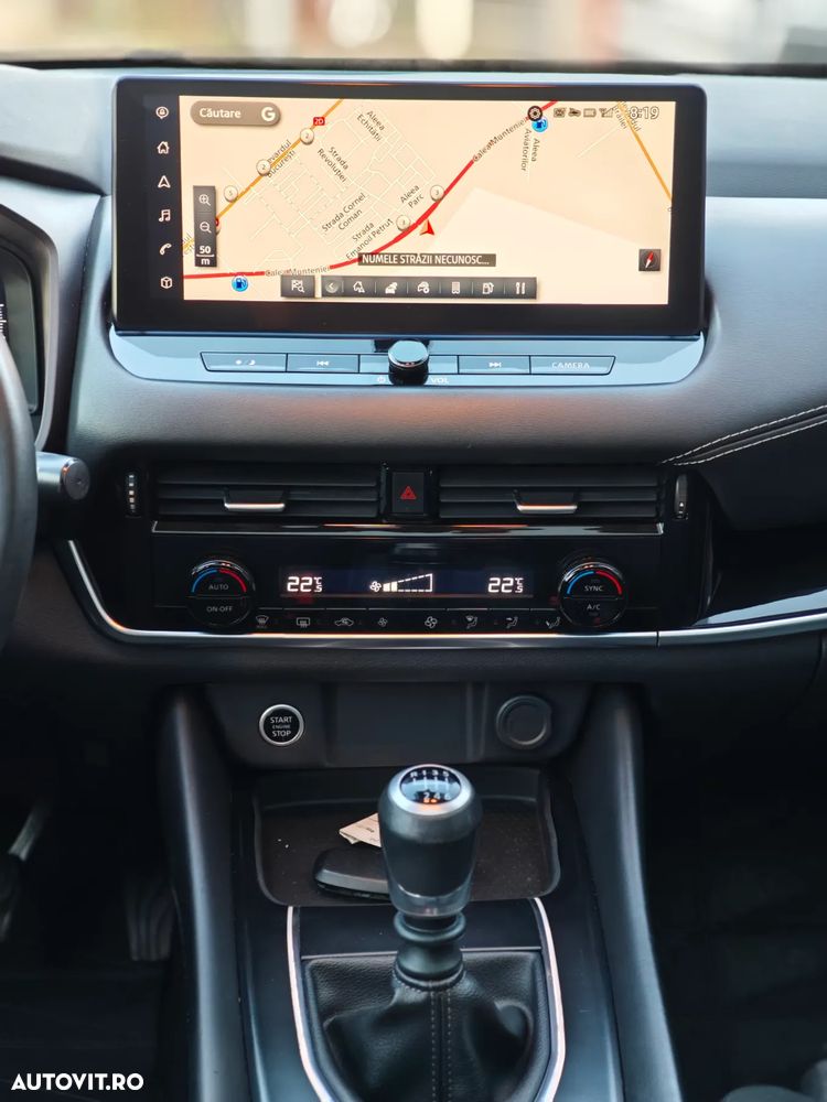 Nissan Qashqai 1.3 DIG-T TEKNA - 12