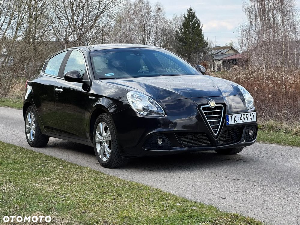 Alfa Romeo Giulietta - 1