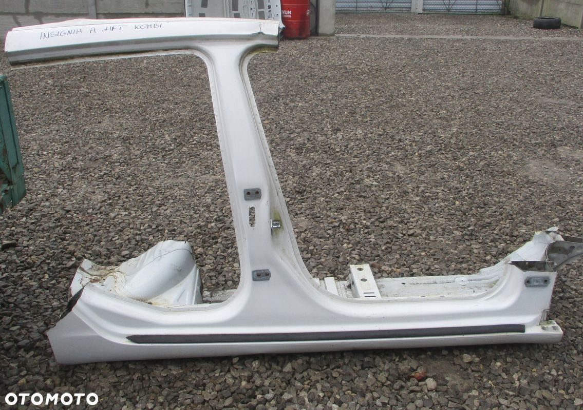 PRÓG SŁUPEK PRAWY OPEL INSIGNIA A 13-17 LIFT Z40R KOMBI - 1