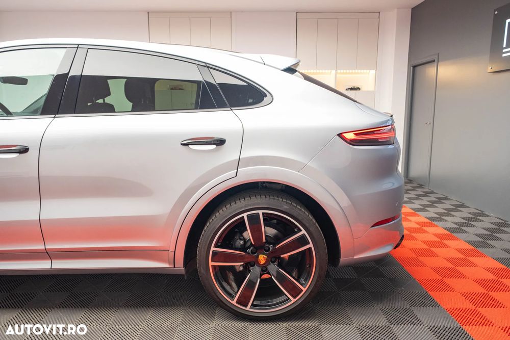 Porsche Cayenne Coupe S - 10